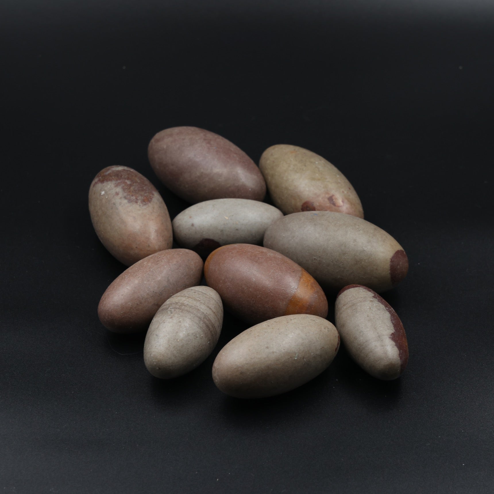 Piedra de Shiva Lingam